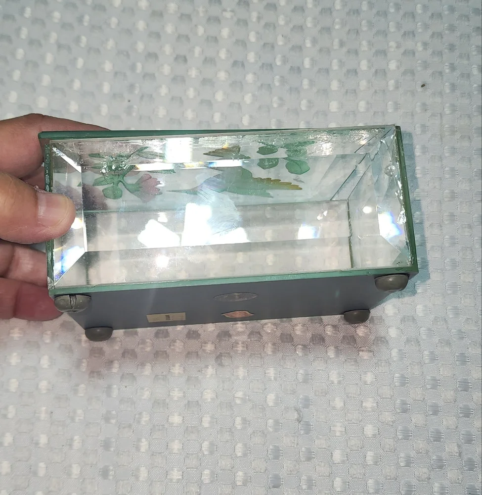 LEFTON EUC HUMMINGBIRD ETCHED TRINKET BOX